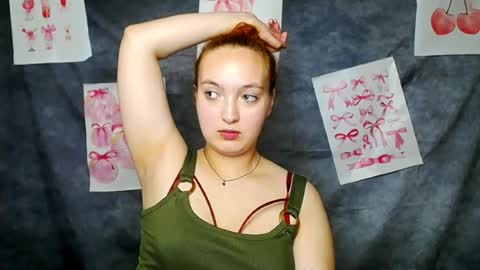 Snapshot of mistyrosee chatting on June 2026 02:33:01 PM Aria online show from June 2026 02:33:01 PM