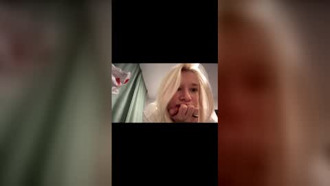 MistyXNight online show from December 2025 12:33:02 PM