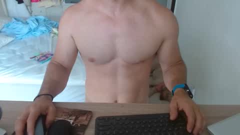 Snapshot of mitcheli chatting on February 2025 03:16:01 PM Onlyfans  online show from February 2025 03:16:01 PM