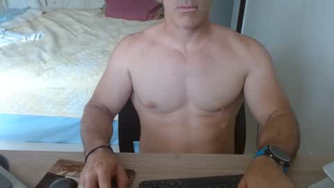 Snapshot of mitcheli chatting on March 2025 03:07:01 PM Onlyfans  online show from March 2025 03:07:01 PM