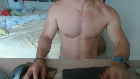 Snapshot of mitcheli chatting on September 2025 02:00:01 PM Onlyfans  online show from September 2025 02:00:01 PM