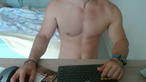 Snapshot of mitcheli chatting on October 2025 01:44:01 PM Onlyfans  online show from October 2025 01:44:01 PM