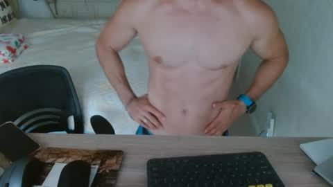 Snapshot of mitcheli chatting on October 2025 02:35:01 PM Onlyfans  online show from October 2025 02:35:01 PM