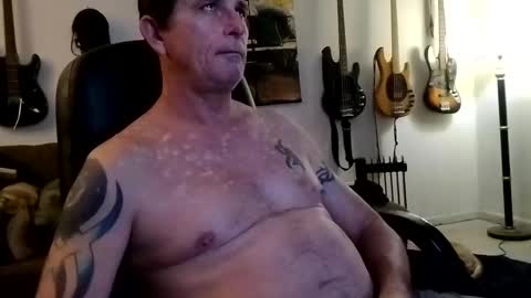 Snapshot of mitchnails69 chatting on February 2025 10:35:02 AM BobbyMitchGa online show from February 2025 10:35:02 AM