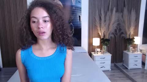 Snapshot of miticabrennet chatting on September 2025 03:21:02 AM Mtica Brennet online show from September 2025 03:21:02 AM