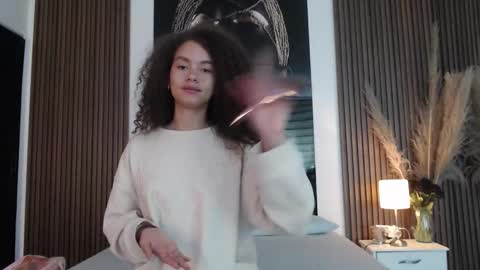 Snapshot of miticabrennet chatting on November 2025 03:17:01 AM Mtica Brennet online show from November 2025 03:17:01 AM