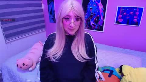  Miwa Violet  online show from January 2026 07:11:01 PM