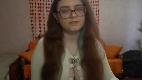 Milana online show from April 2026 07:28:01 AM