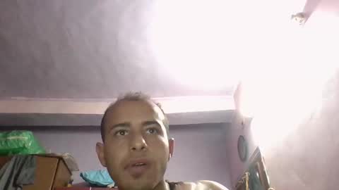 Snapshot of mj9800 chatting on December 2025 12:04:01 AM mahmoud online show from December 2025 12:04:01 AM