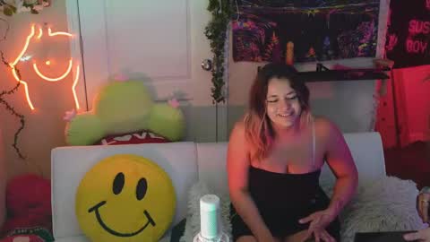 Hera  Tethra Bathtub stream  20k followers  Ask about our custom videos3 online show from March 2025 04:02:01 PM