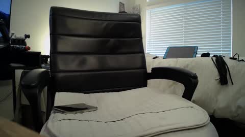 Joshua Oaks online show from September 2025 10:03:02 PM