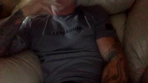 Snapshot of mjg175 chatting on June 2026 05:45:01 PM SexyRed online show from June 2026 05:45:01 PM