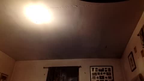 Snapshot of ml135 chatting on September 2025 02:15:02 AM ml135 online show from September 2025 02:15:02 AM