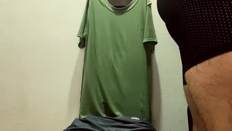 Snapshot of mlcloud chatting on February 2025 07:35:01 AM MLclouD online show from February 2025 07:35:01 AM