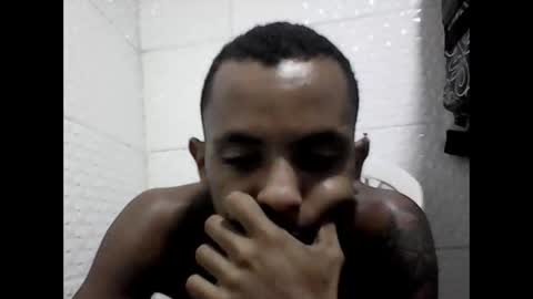 Snapshot of mlkmachodominador chatting on February 2025 09:58:02 PM mlkmachodominador online show from February 2025 09:58:02 PM