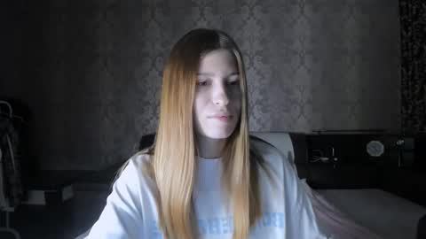 Snapshot of mmm_banana chatting on October 2025 10:36:01 AM Lili online show from October 2025 10:36:01 AM