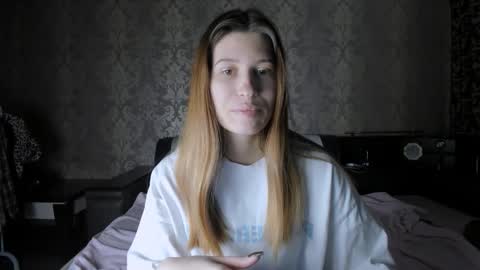 Snapshot of mmm_banana chatting on October 2025 09:10:01 AM Lili online show from October 2025 09:10:01 AM