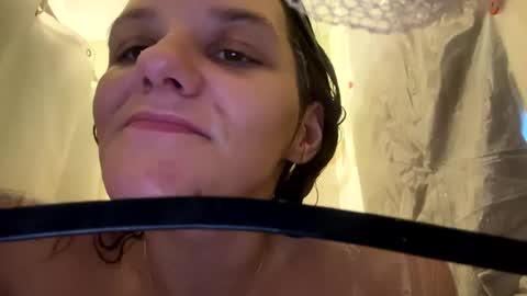 Snapshot of mmmmkxoxo chatting on September 2025 10:09:02 PM MK online show from September 2025 10:09:02 PM