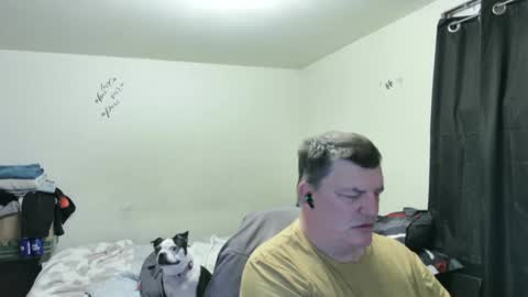 mmmthatsfunnn online show from January 2025 05:00:01 AM