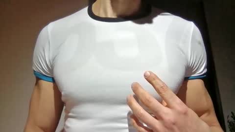 mmuscularman online show from November 2025 08:44:01 AM