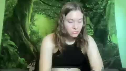 Snapshot of mo0n_goddess chatting on July 2026 12:01:01 AM Misty online show from July 2026 12:01:01 AM