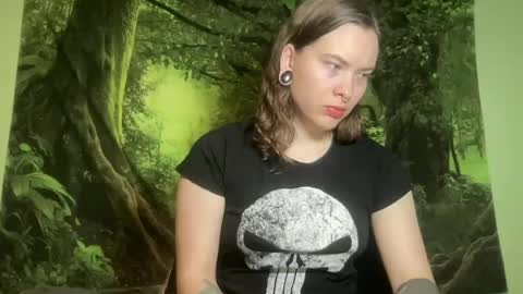 Snapshot of mo0n_goddess chatting on July 2026 03:23:01 AM Misty online show from July 2026 03:23:01 AM
