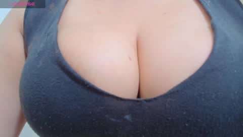 Snapshot of moan_sex1 chatting on February 2025 02:37:02 AM Catalina online show from February 2025 02:37:02 AM