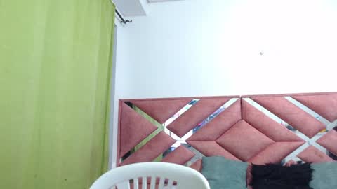 Snapshot of moan_sex1 chatting on July 2026 04:06:02 AM Catalina online show from July 2026 04:06:02 AM