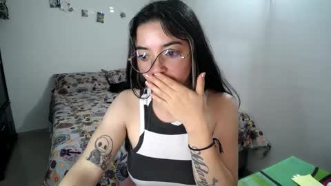 Snapshot of mocca_117 chatting on November 2025 04:12:01 AM Sam online show from November 2025 04:12:01 AM