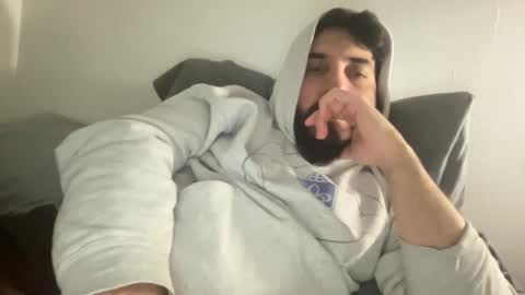 Snapshot of mochi_is_cool chatting on December 2025 08:01:01 AM Mochi online show from December 2025 08:01:01 AM