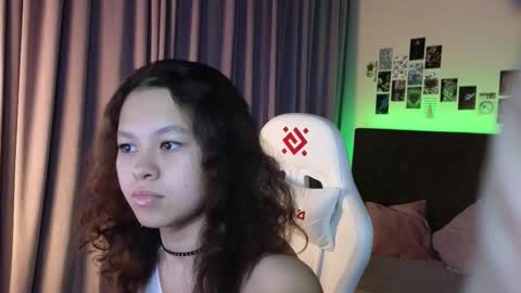 moco_choco online show from October 2025 01:26:02 AM