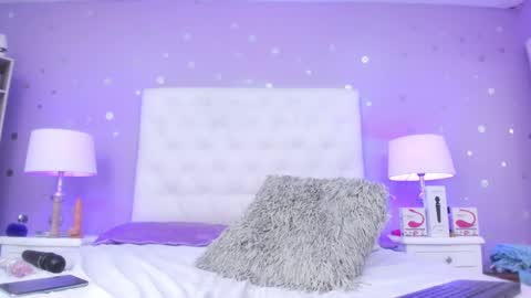 Sophia  online show from March 2025 10:20:02 PM