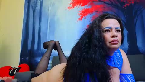 Snapshot of moderatorhott chatting on March 2025 01:01:01 AM elizabetheven yana samira online show from March 2025 01:01:01 AM