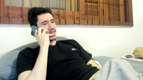 Snapshot of moderdelier chatting on January 2025 10:35:01 PM DigBreed online show from January 2025 10:35:01 PM