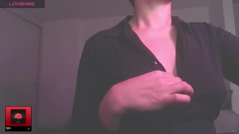 Snapshot of modjo_ chatting on October 2025 04:12:01 AM Modjo online show from October 2025 04:12:01 AM