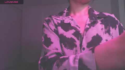 Snapshot of modjo_ chatting on October 2025 03:40:02 AM Modjo online show from October 2025 03:40:02 AM