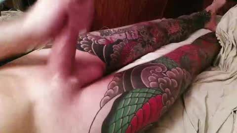 Snapshot of moeron40 chatting on October 2025 04:30:01 AM moeron40 online show from October 2025 04:30:01 AM