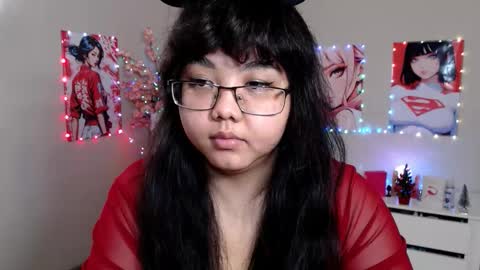 Snapshot of moertomlly chatting on December 2025 05:14:01 AM Molly online show from December 2025 05:14:01 AM