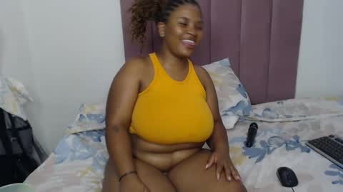 Snapshot of mogheul_slay chatting on February 2026 12:05:02 AM Mogheul Slay online show from February 2026 12:05:02 AM