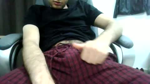 mohamed777_ online show from November 2025 08:40:02 PM