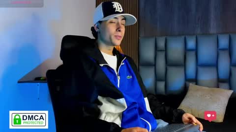 mohamed_malik online show from April 2026 03:47:02 PM