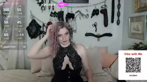 Snapshot of mohawkmischief chatting on June 2026 07:24:02 PM MohawkMischief online show from June 2026 07:24:02 PM