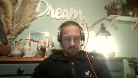 Julien online show from January 2026 03:50:02 PM