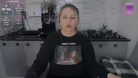 erika online show from March 2026 10:01:01 AM