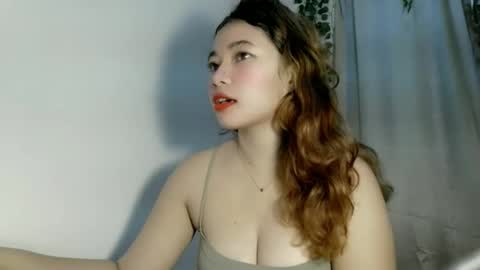 Snapshot of moleschaxxx chatting on October 2025 11:24:02 PM Jane online show from October 2025 11:24:02 PM