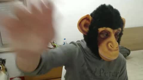 Snapshot of molkreid2 chatting on April 2026 03:04:02 AM molkreid2 online show from April 2026 03:04:02 AM