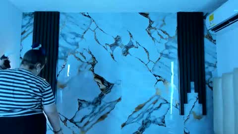 Snapshot of molliebue1 chatting on November 2025 12:20:01 PM Hey Guys Im Mollie online show from November 2025 12:20:01 PM