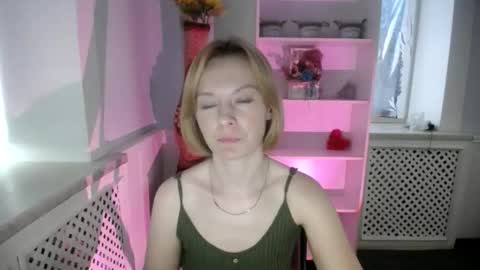 mollilove online show from May 2026 08:40:02 AM