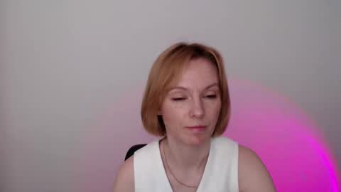 mollilove online show from May 2026 08:09:01 AM