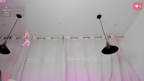 molly_hils789 online show from May 2026 07:34:02 PM